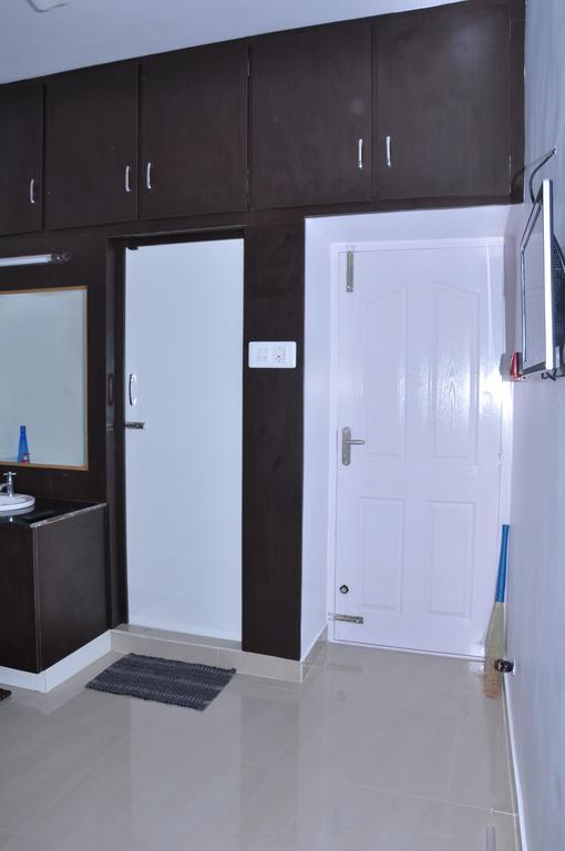 Srirangam Suit Rooms Tiruchirappalli Ruang foto